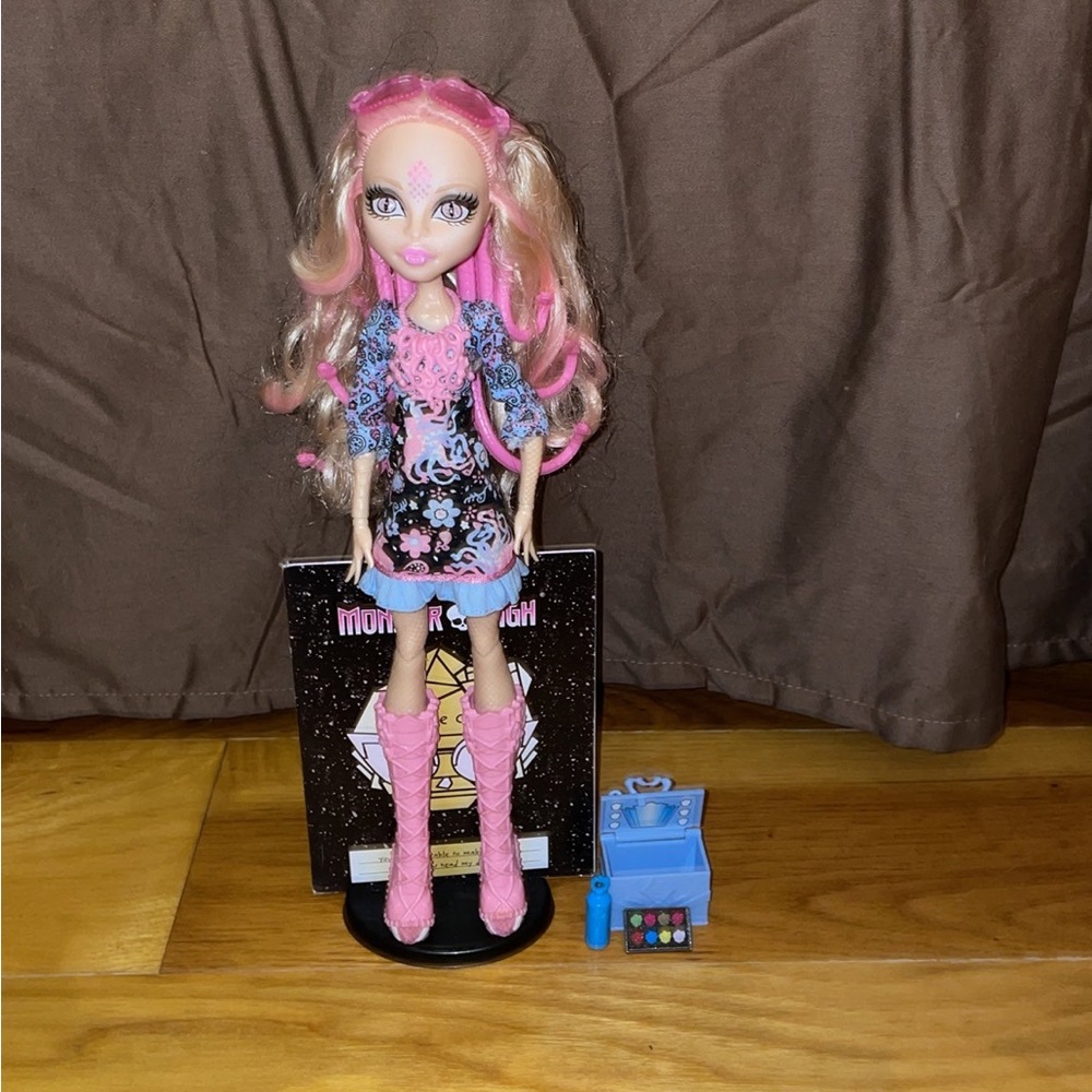 Monster High Frights Camera Action Viperine Gorgon - Picture 1 of 6
